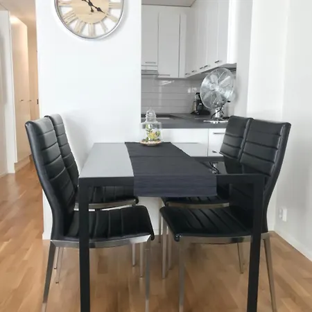 Huoneisto Antintorni 17 *