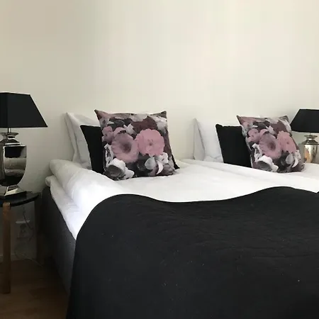 Antintorni 17 Huoneisto *